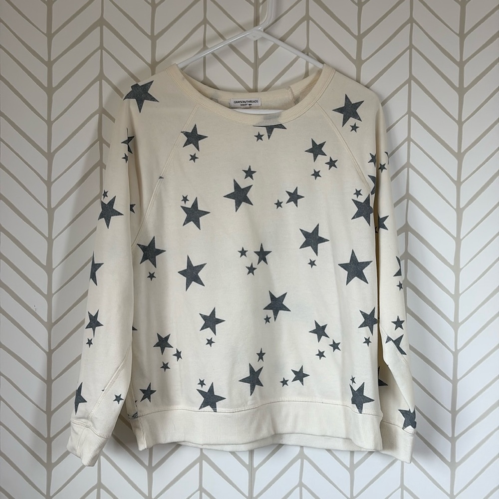 Lightweight stars sweatshirt
Grayson/Threads
Size M
New